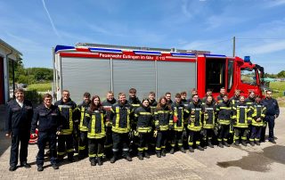 Teilnehmer und Ausbilder des Feuerwehr-Grundlehrgangs vom Frühjahr 2026 in Eutingen im Gäu